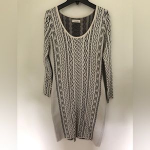 Calvin Klein sweater dress white and black